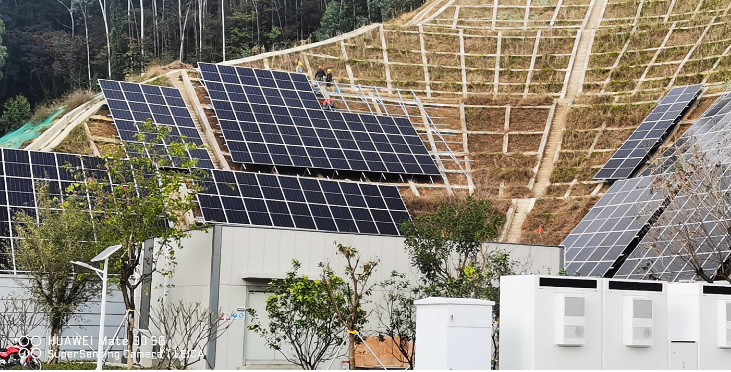 Large solar energy storage systems